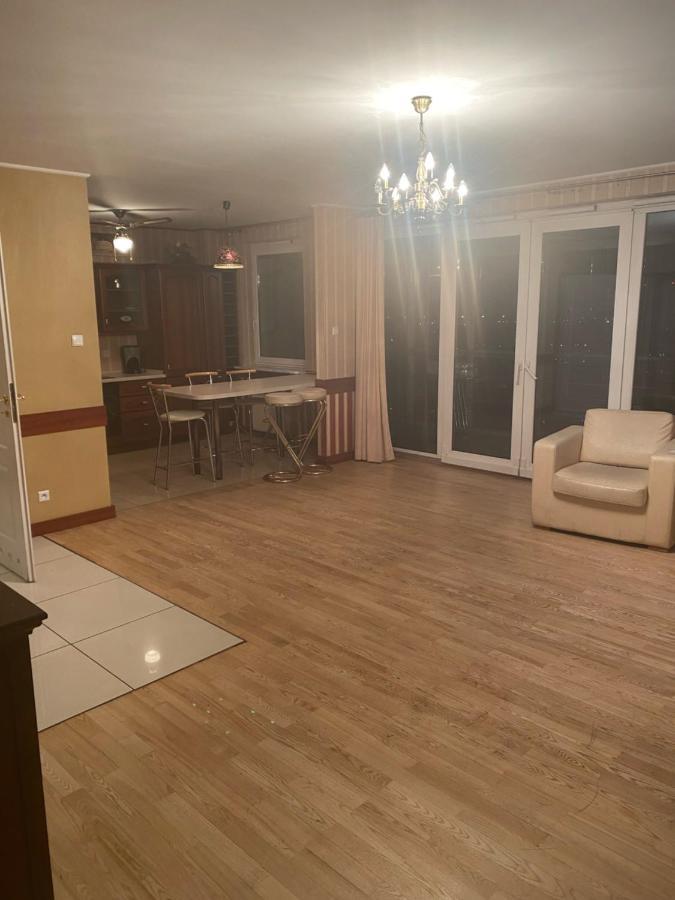Babka Wiezowiec Noclegi Varšava Exteriér fotografie
